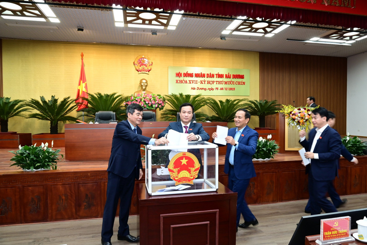 Kết quả lấy phiếu tín nhiệm các chức danh chủ chốt ở Hải Dương Ket qua lay phieu tin nhiem cac chuc danh chu chot o Hai Duong