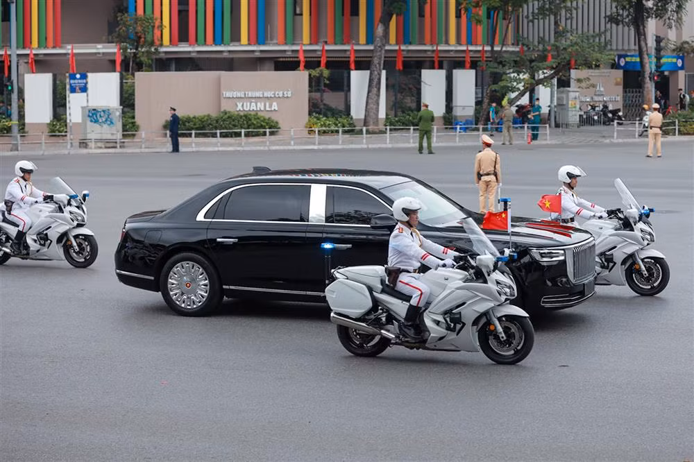 Bao dam tuyet doi an toan chuyen tham cua Tong Bi thu, Chu tich Trung Quoc Tap Can Binh-Hinh-3