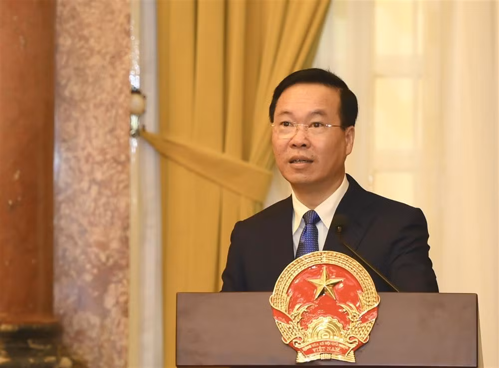 Chủ tịch nước Võ Văn Thưởng khẳng định, Thứ trưởng Nguyễn Duy Ngọc là cán bộ ưu tú của Đảng, Nhà nước và ngành Công an; được đào tạo cơ bản, trưởng thành từ cơ sở và đơn vị trực tiếp chiến đấu; được rèn luyện, thử thách qua nhiều cương vị lãnh đạo, chỉ huy các cấp trong ngành Công an; luôn nỗ lực phấn đấu, hoàn thành tốt mọi nhiệm vụ được giao.