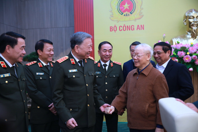 Tong Bi thu: Chuan bi tot nhan su CAND quy hoach Trung uong khoa moi-Hinh-2
