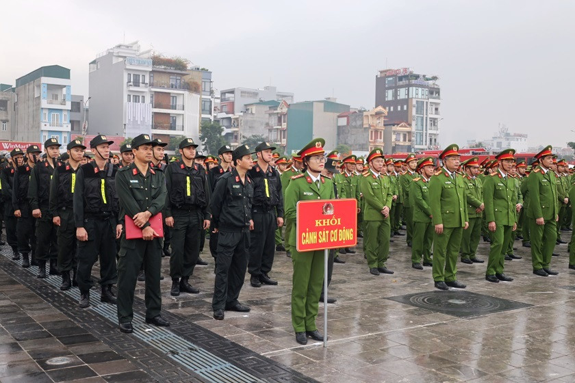 Cong an Hai Duong ra quan tran ap toi pham dip Tet Giap Thin 2024-Hinh-3