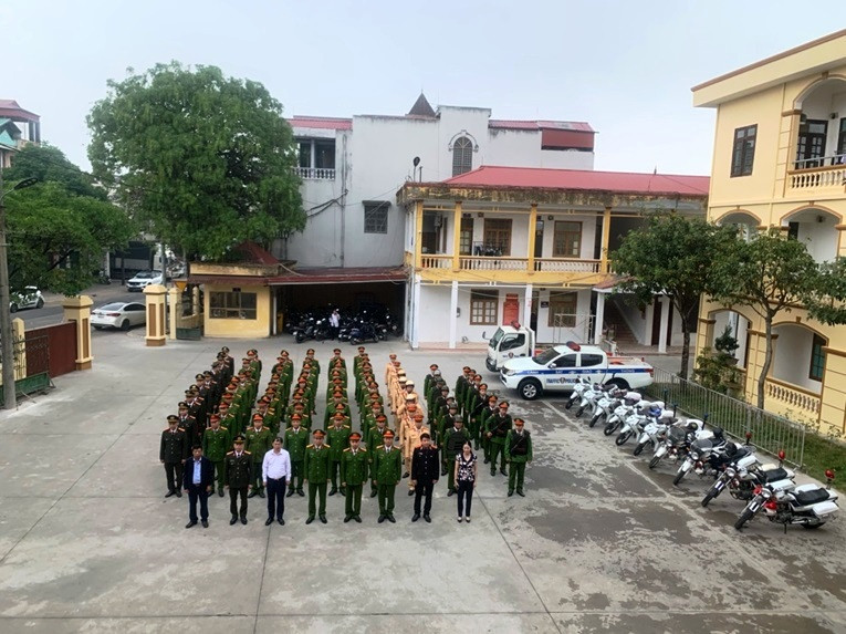 Cong an Hai Duong ra quan tran ap toi pham dip Tet Giap Thin 2024-Hinh-9