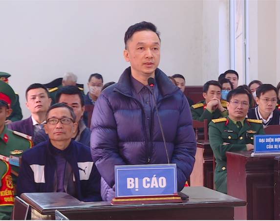 Vụ Việt Á: Cựu Thượng tá Hồ Anh Sơn gian dối, có mục đích vụ lợi Vu Viet A: Cuu Thuong ta Ho Anh Son gian doi, co muc dich vu loi