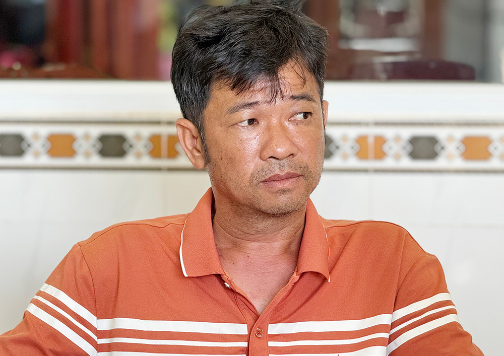 Lap khong ho so, hai can bo huyen Cho Moi cung hai giam doc bi khoi to-Hinh-2