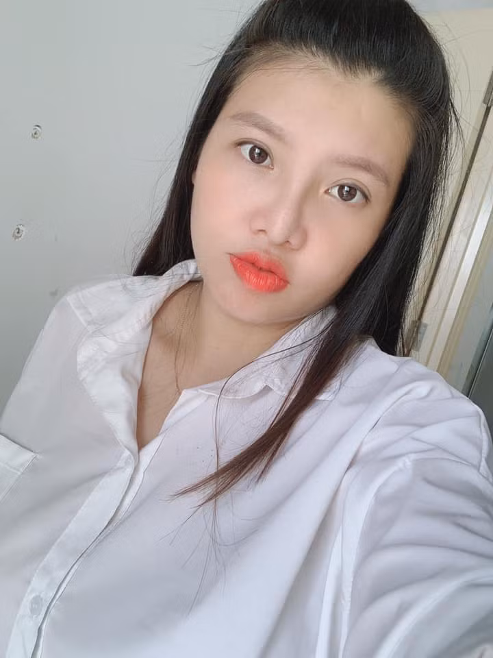 Cuộc sống của Quách Phượng hiện nay có thể nói là vô cùng viên mãn khi vừa thành công trong sự nghiệp, gia đình hạnh phúc, ngoại hình lại xinh đẹp. Ảnh: FBNV