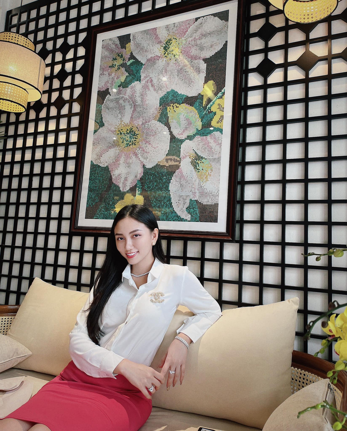 Nhìn vóc dáng hiện tại của Thy Thơ ít ai nghĩ cô đã làm mẹ của 2 con, vì kể cả thời son rỗi hay sau khi làm mẹ, Thy Thơ đều đặt ra cho mình những nguyên tắc trong chăm sóc bản thân và buộc phải tuân theo.