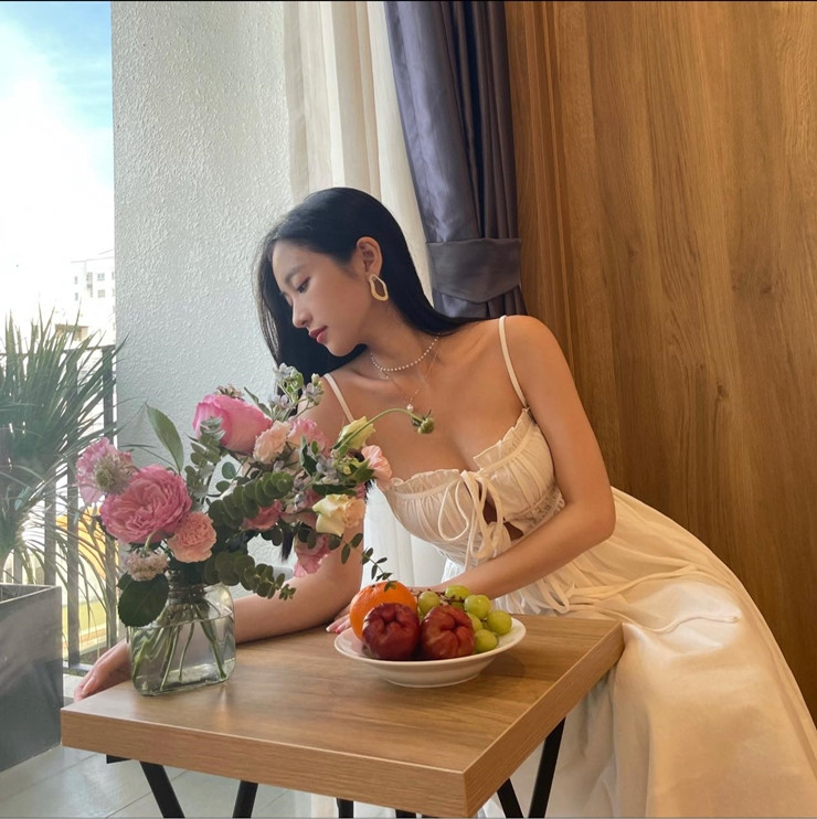 Jun Vũ luôn nhận được lời khen từ người hâm mộ bởi sắc vóc xinh tươi, trẻ trung. Ảnh: FBNV