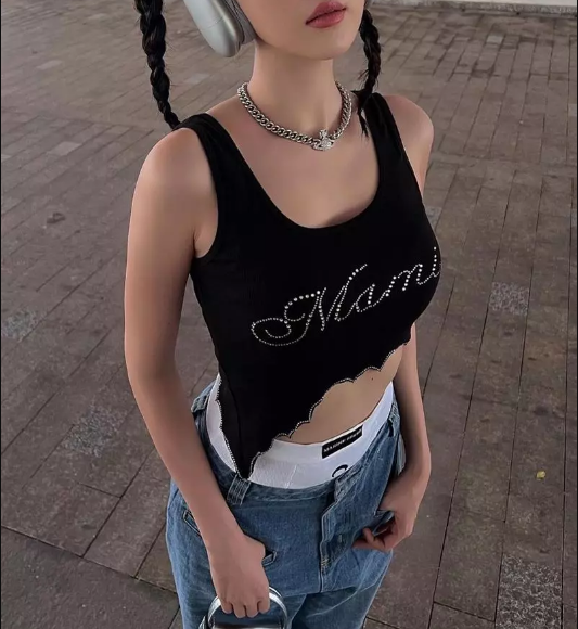 Dù đã có tên tuổi và chỗ đứng trong showbiz từ nhiều năm nay nhưng tính đến thời điểm hiện tại, " nữ hoàng nội y" Ngọc Trinh vẫn là mỹ nhân được quan tâm và chú ý hơn cả.