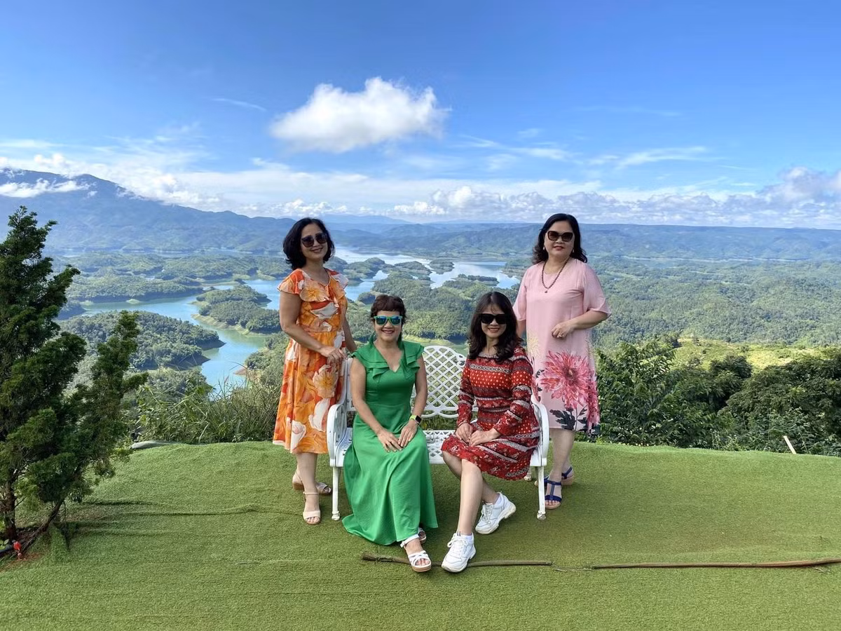 Chuyến xuyên Việt hoàn thành tốt đẹp cũng là động lực để cả nhóm lên kế hoạch cùng nhau tiếp tục vi vu những vùng đất khác. Ảnh: Quách My Dung