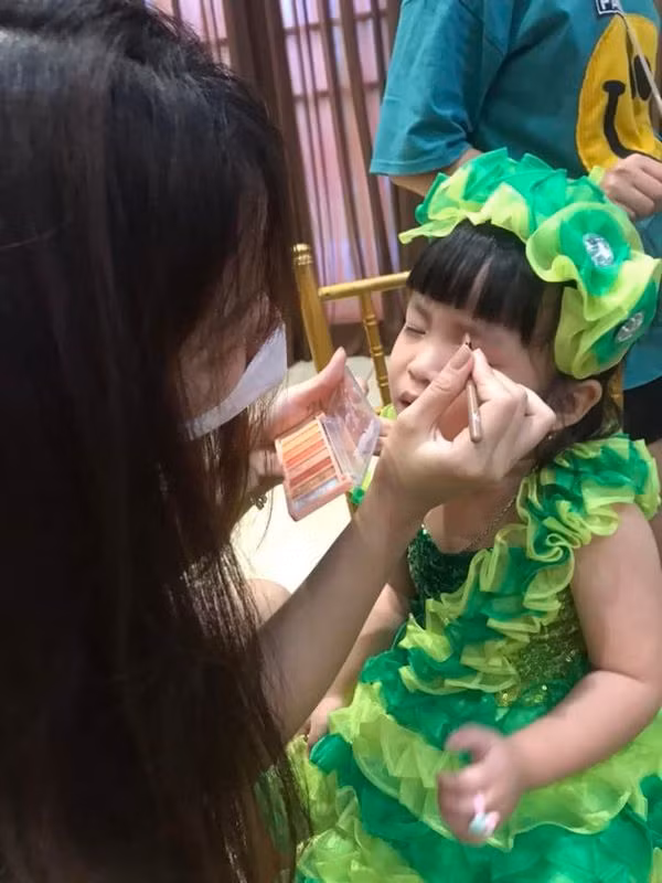 Sau khi chia sẻ trên mạng, đoạn clip hài hước của cô bé nhận được rất nhiều lời khen ngợi. Ảnh: Phương Thảo