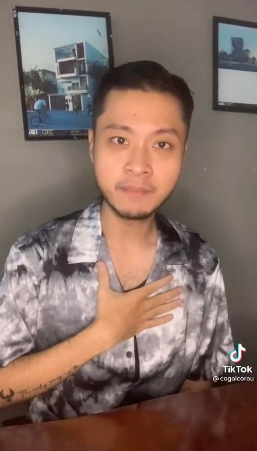 Có tính thẳng thắn, bộc trực và nóng nảy nên TikToker này được cư dân mạng nhớ đến từ những loạt lùm xùm gây bão mạng xã hội.