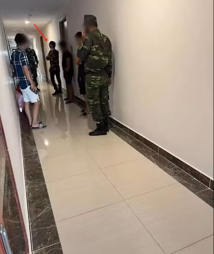 Hình ảnh xuất hiện khiến ai nấy cũng bày tỏ hãi hùng trước độ ở bẩn của nam thanh niên. Ảnh: Tổ buôn thành phố