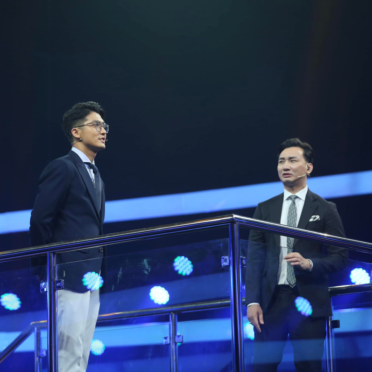 Nguyên Trực còn rất chăm đăng tải ảnh làm người mẫu thời trang, mẫu quảng cáo sản phẩm cho nhiều thương hiệu có tiếng.