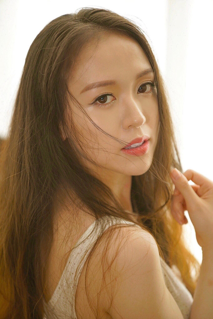 Về phong cách thời trang, Kiều Phương cũng có những lựa chọn trang phục ấn tượng.