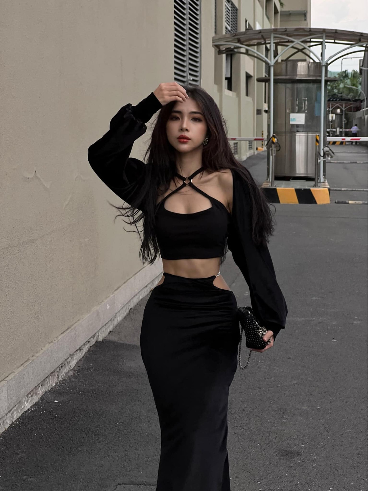 Những hình ảnh 9x chia sẻ đều gắn liền với công việc trong lĩnh vực thời trang, làm đẹp hay niềm vui hàng ngày.