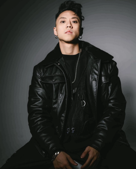 Nhiều người còn khẳng định sau khi xem xong clip này chắc chắn sẽ trở thành fan của nam DJ điển trai.