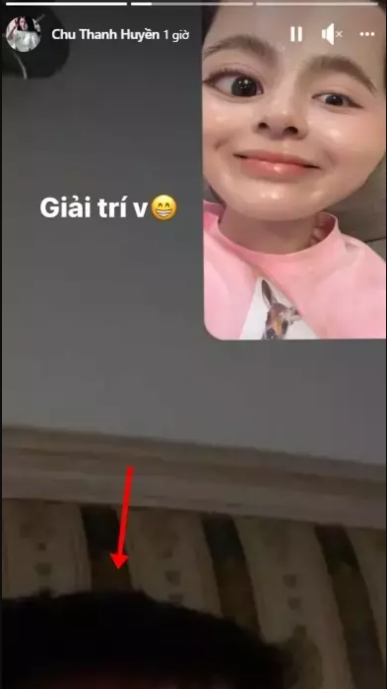 Chia sẻ chụp ảnh màn hình cuộc gọi, Thanh Huyền còn hết lời: "Khéo tay, hay làm" kèm theo đó là hai hình trái tim.