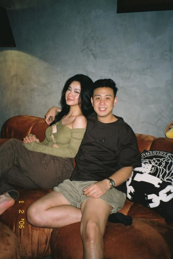 Mỗi lần tung ảnh hở, cô làm bao người xuýt xoa vì sở hữu đôi gò bồng đào nảy nở.