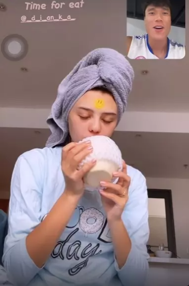 Qua hình ảnh camera thường, nhan sắc của Dianka gây chú ý với cư dân mạng. Dù hình ảnh chất lượng thấp nhưng vẫn không làm giảm bớt được vẻ xinh đẹp của mẫu Tây.