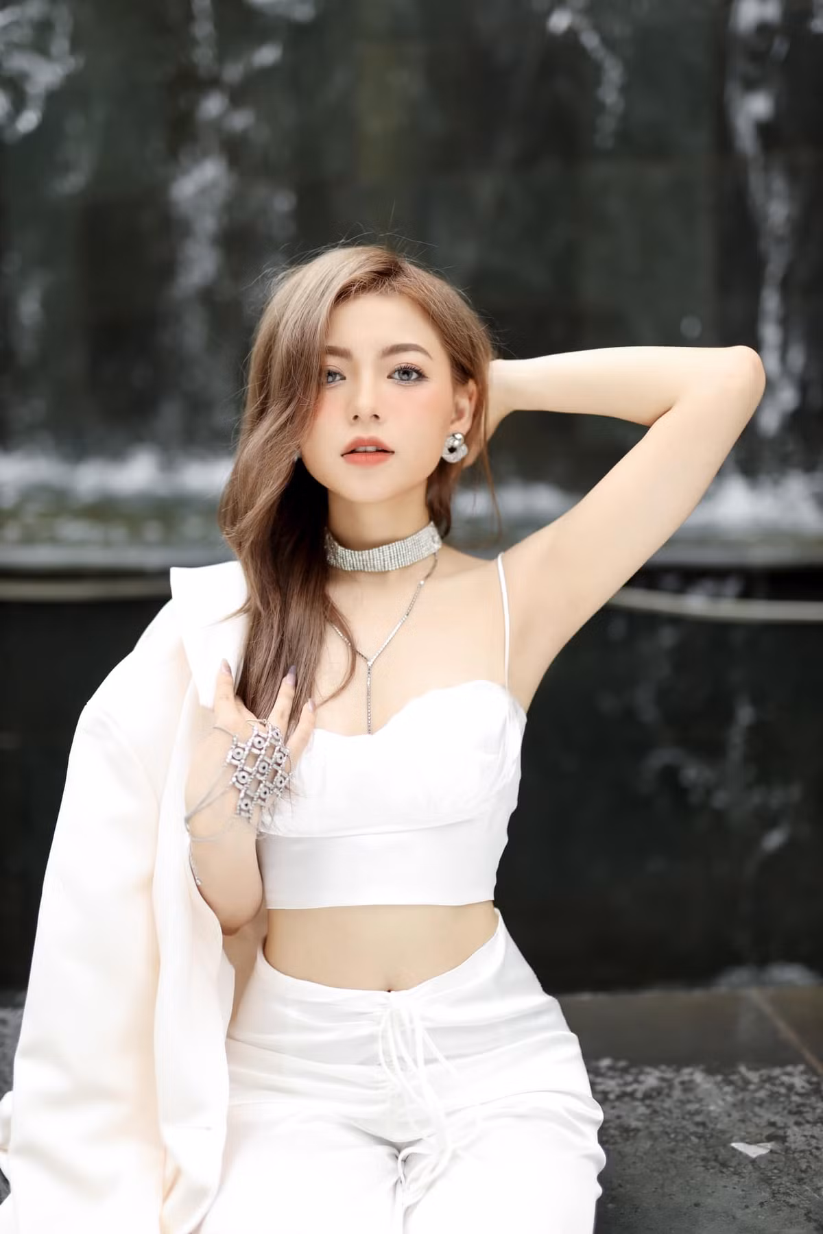 Không thể phủ nhận ngoại hình khả ái là lợi thế giúp hot girl 2K được nhiều người biết đến.