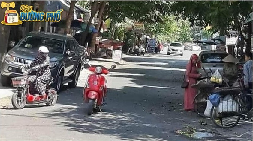 Một góc nhìn khác cho rằng, việc để xe rời người như vậy có thể tạo điều kiện cho đối tượng xấu trộm cắp mà chủ nhân đôi khi không hề hay biết.