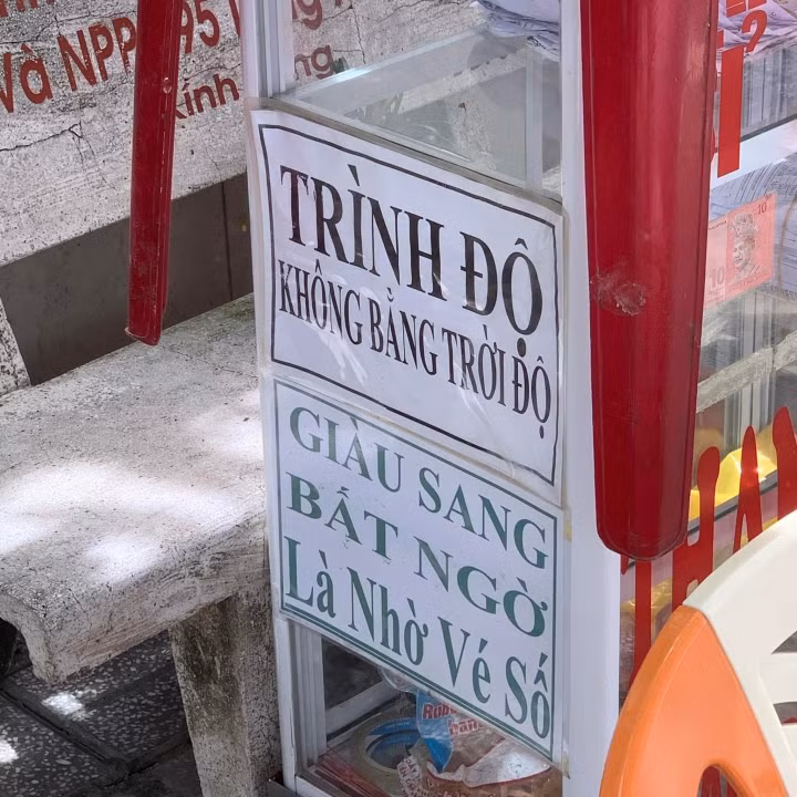 Những thông điệp hài hước này dù chỉ xuất hiện ít ỏi thế nhưng cũng đủ để làm ấm lòng người đọc, chắc chắn ai nhìn thấy cũng phải mỉm cười.