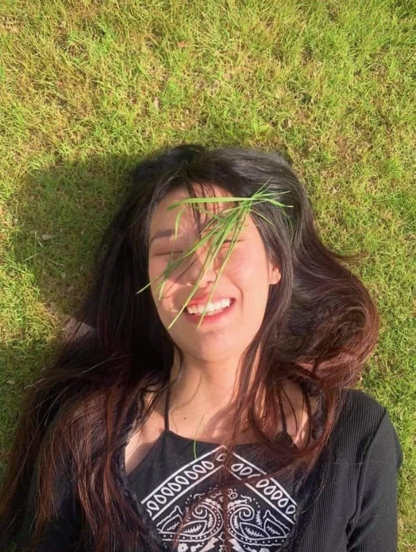 Thế nhưng sản phẩm nhận về lại khiến khổ chủ tím tái tức giận vì trông vô cùng hài hước hơn là bức ảnh nghệ thuật.