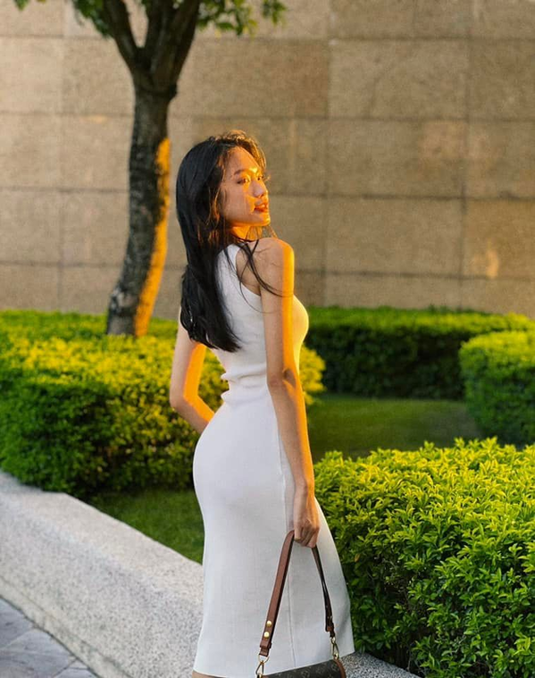 Nhìn vào loạt ảnh này có thể thấy cả hai từng đi du lịch khá nhiều lần cùng nhau. Bạn bè của cặp đôi cũng từng tiết lộ Doãn Hải My và Đoàn Văn Hậu rất thân thiết với gia đình 2 bên. Ảnh: FBNV