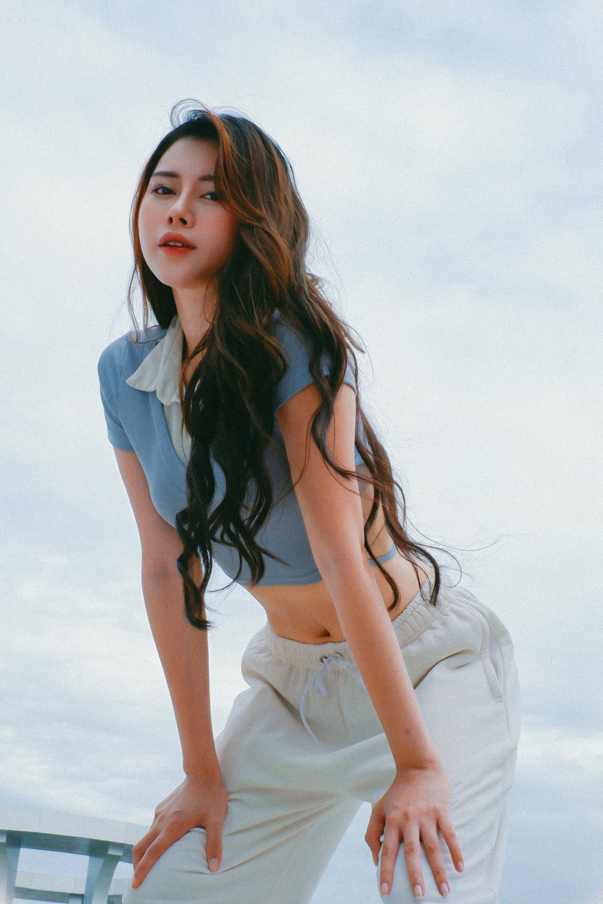 Sở hữu vẻ ngoài xinh đẹp cùng những sản phẩm chất lượng mang tính giải trí cao, nữ TikToker ngày càng được khán giả yêu mến.