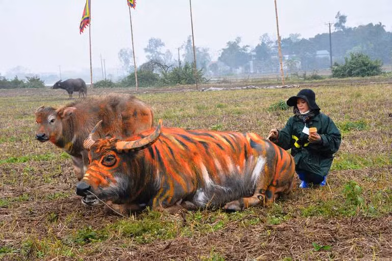 Trau hoa ho cho ngay le Tich dien nam Dan-Hinh-3