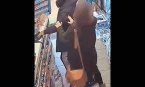 Video: Nguoi phu nu lieu mang danh tra ten cuop va cai ket bat ngo