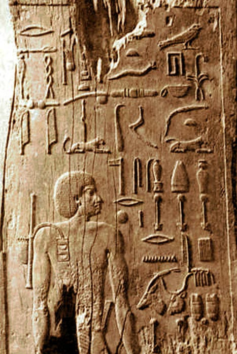 Linh hồn người quá cố có thể đi qua cánh cửa từ cõi âm tới thế giới của người sống.