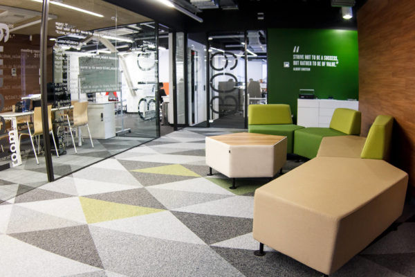 Số lượng nhân viên của SoftServe lên đến hơn 8.000 người và có 35 văn phòng ở nhiều nước trên thế giới.