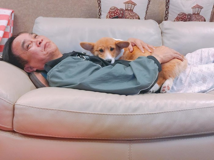 Chẳng lẽ chúng ta sắp bị ra rìa vì các "boss" đã chiếm hết tình yêu thương của bố mẹ rồi sao!