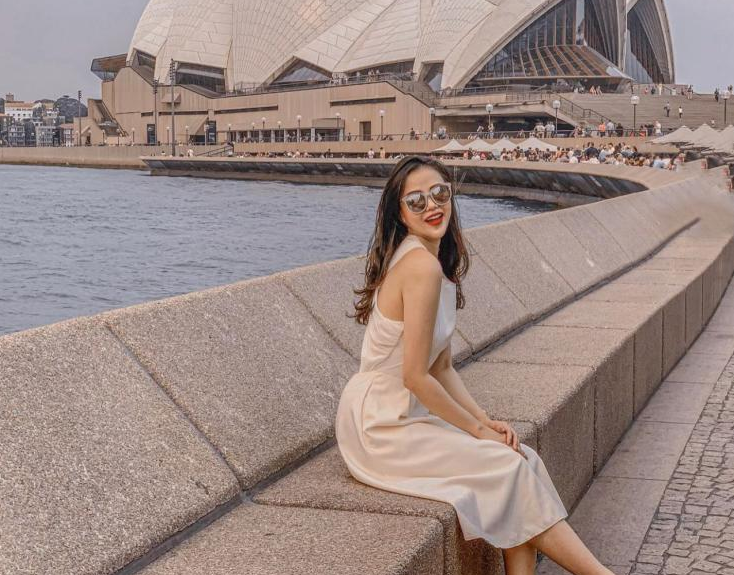 Phương Ly có niềm đam mê với chụp hình và cô thực hiện với nhiều concept khác nhau. Ảnh: FBNV