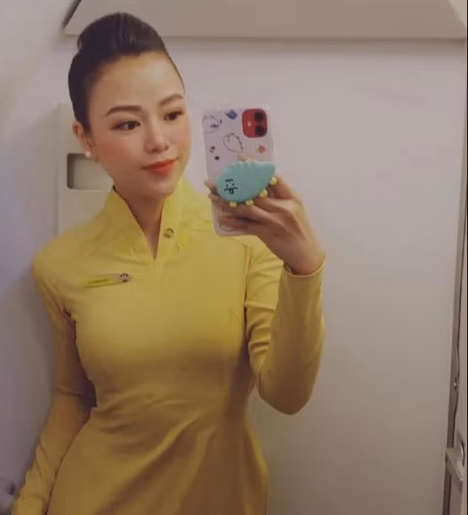 Nữ tiếp viên hàng không xinh đẹp, thu hút lượt theo dõi lớn trên mạng xã hội.
