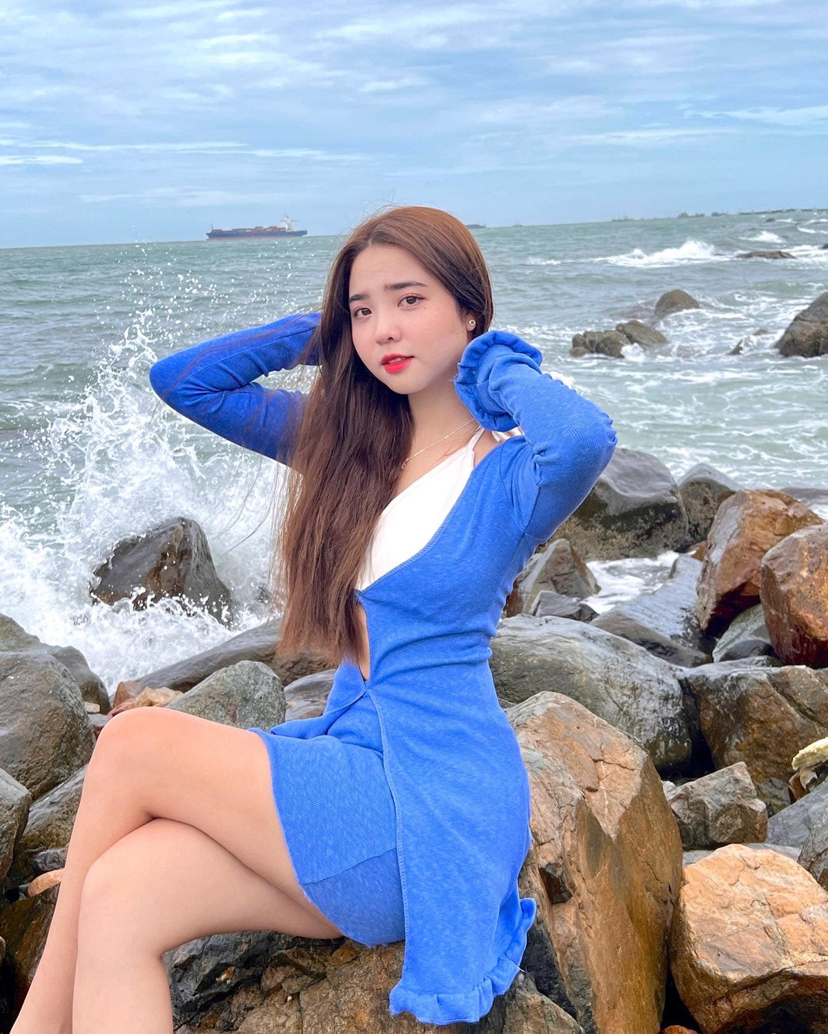 Cũng như bao cô gái khác, Cindy cũng rất thích đi du lịch, chụp ảnh để lưu giữ lại những kỉ niệm đẹp.