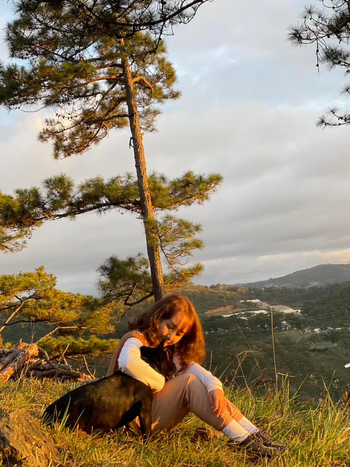 Theo như Hoàng Anh chia sẻ, sức khỏe có thể yếu đi nhưng tinh thần của thì không bao giờ bỏ cuộc. Cô chấp nhận rằng những chuyến đi sẽ chậm hơn một chút mà thôi.