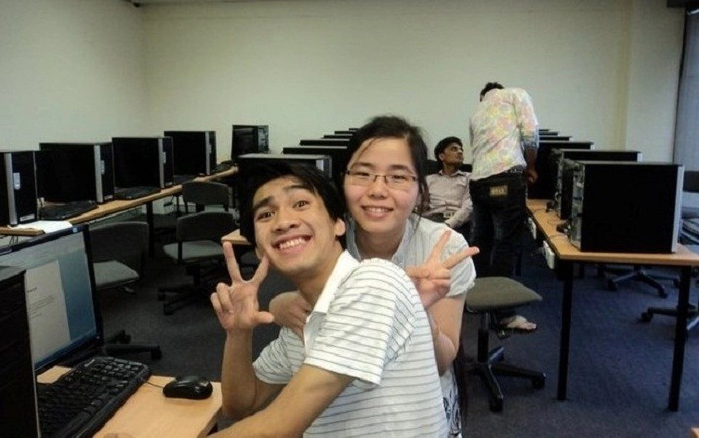 Anh từng chia sẻ trong quá khứ, khi chưa có gì trong tay, cả hai đều khá khó khăn về mặt tài chính, có những ngày phải nhờ bạn gái nuôi.