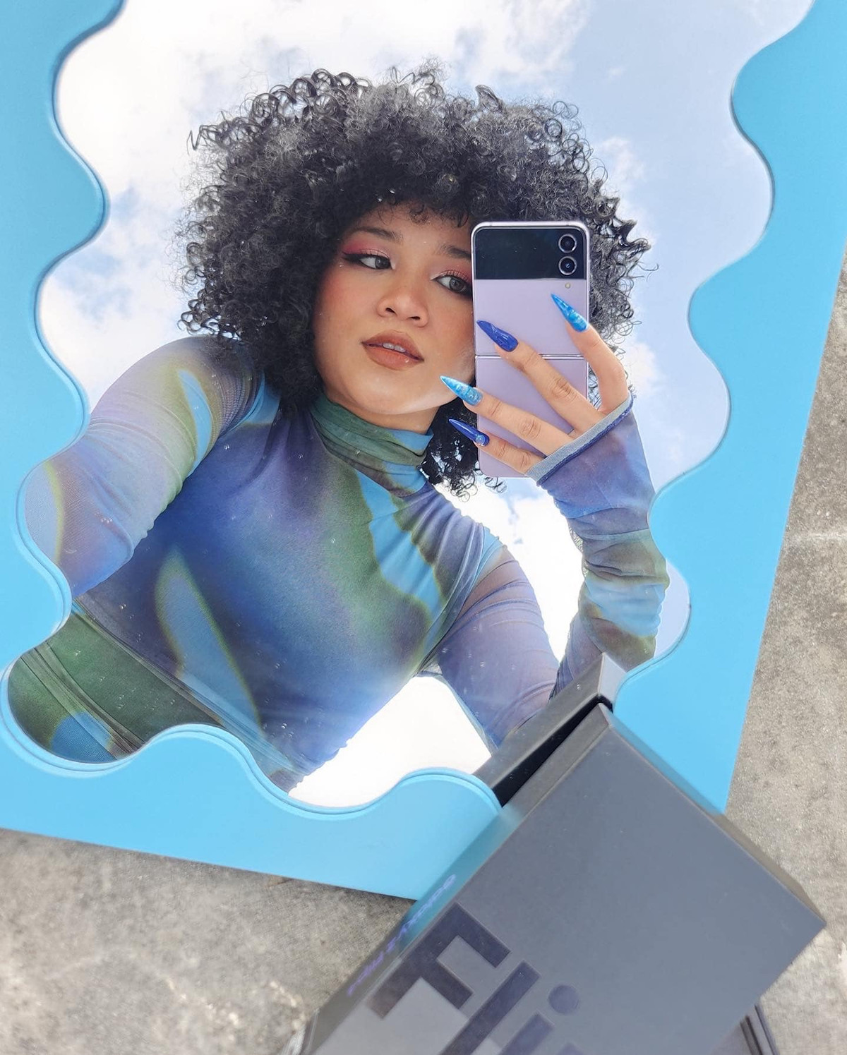 Quỳnh Như từng được nhắc đến khi vướng vào ồn ào trên MXH. Và cô tự tin rằng mình có vượt qua dư luận và sống tốt.