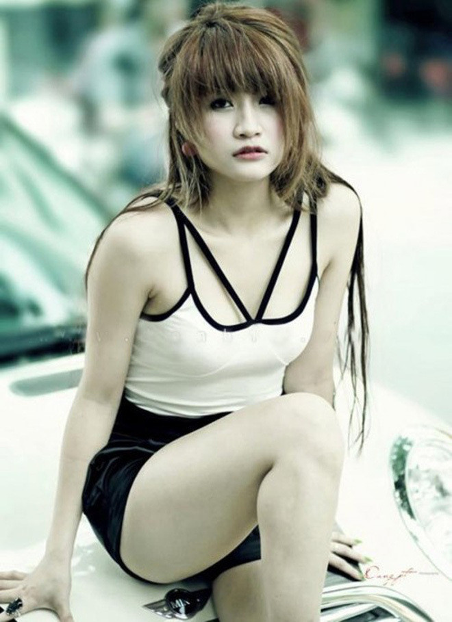 Mặc dù có tiềm năng để tiến sâu vào làng giải trí nhưng cựu hot girl Vân Navy lại bất ngờ dừng mọi hoạt động nghệ thuật để tìm hướng đi mới cho bản thân.