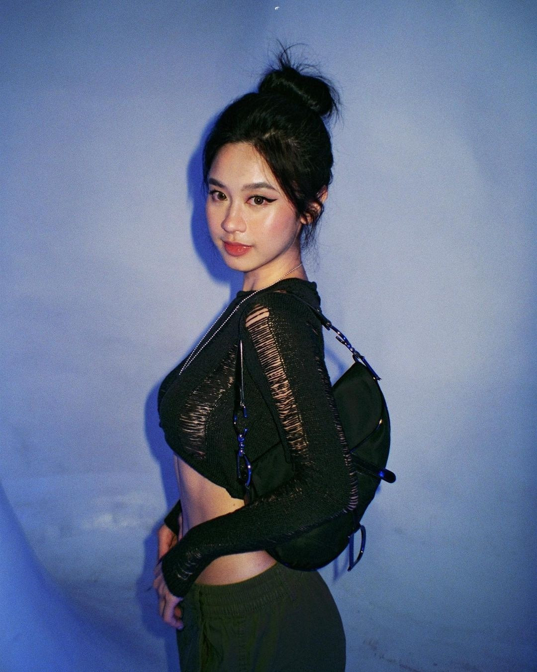 Về chuyện tình cảm, Hàn Hằng đang có tình yêu đẹp bên Huyme. Nhưng có một thời gian, cả 2 không đăng ảnh chụp chung, ai cũng nghĩ họ chia tay, tuy nhiên, tất cả chỉ là tin đồn. Ảnh: FBNV