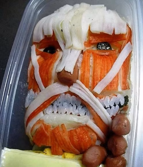 Ngoài ra có người lại tự động viên mình phải cố gắng làm cho ra sản phẩm chứ không thì chồng sẽ bỏ vì cơm bento mất.