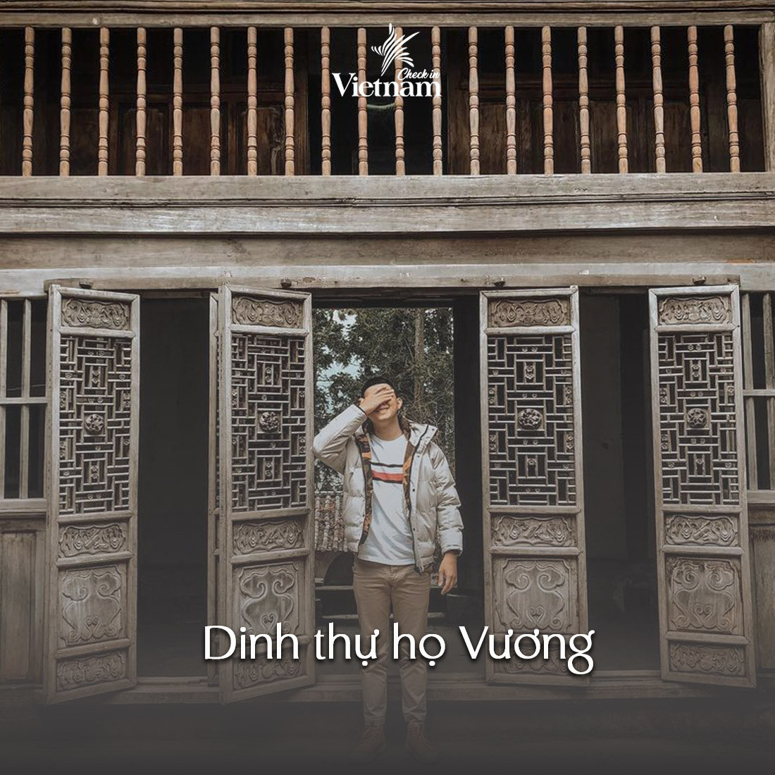 Dinh thự họ Vương cũng là điểm check in Hà Giang ấn tượng. Để check-in ở đây chỉ cần diện những bộ đồ màu sáng, phong cách là có thể rinh về ngay một album ảnh retro tuyệt đẹp.