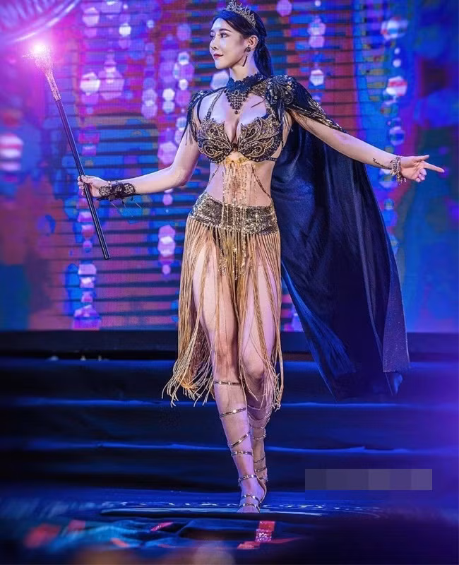 Liu Tai Yang là người đẹp phòng gym Trung Quốc. Trang Zhihu cho biết cô đến từ Nội Mông (Nội Mông Cổ - khu tự trị của Trung Quốc).