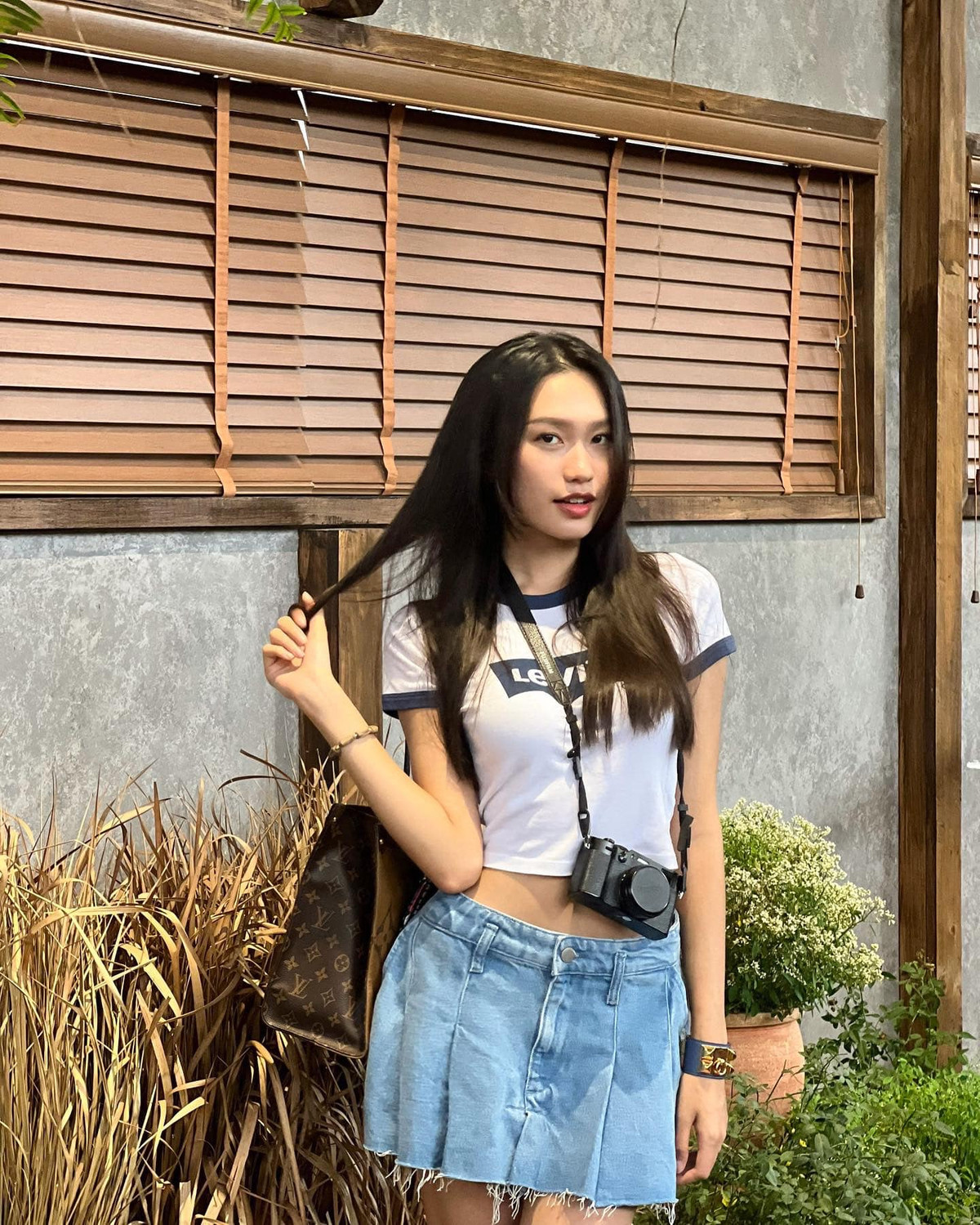 Được biết bố mẹ Doãn Hải My đều là doanh nhân, sở hữu doanh nghiệp riêng.