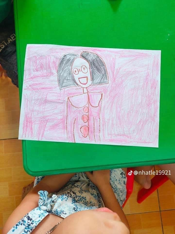 Loạt bức tranh thảm họa này sau khi đăng tải lên MXH đã thu hút sự chú ý của cư dân mạng.