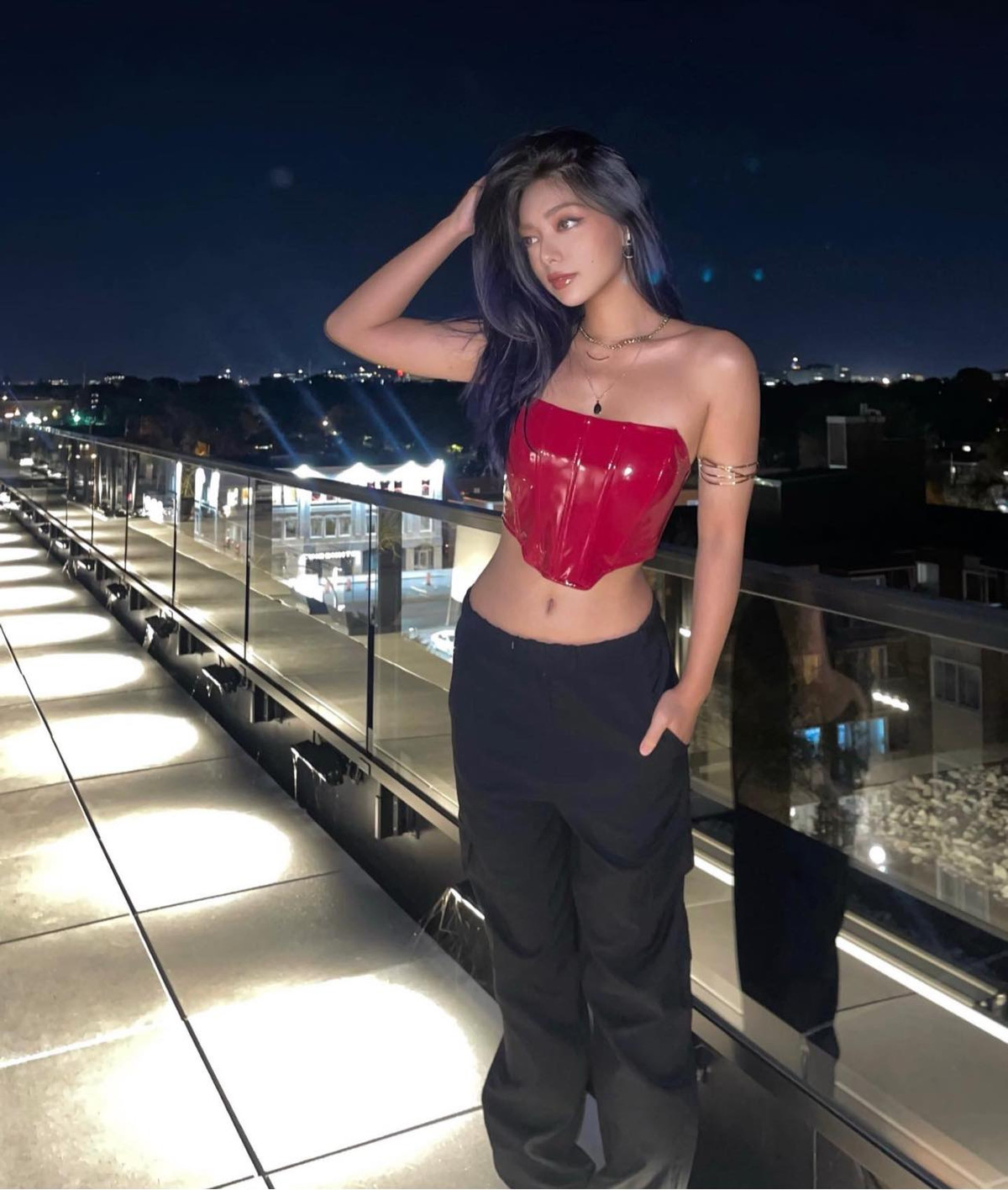 Mặc dù không phải là con lai nhưng ở Katleen có nét lai Tây rất riêng, có lẽ do cô đã sinh sống ở Canada từ nhỏ.