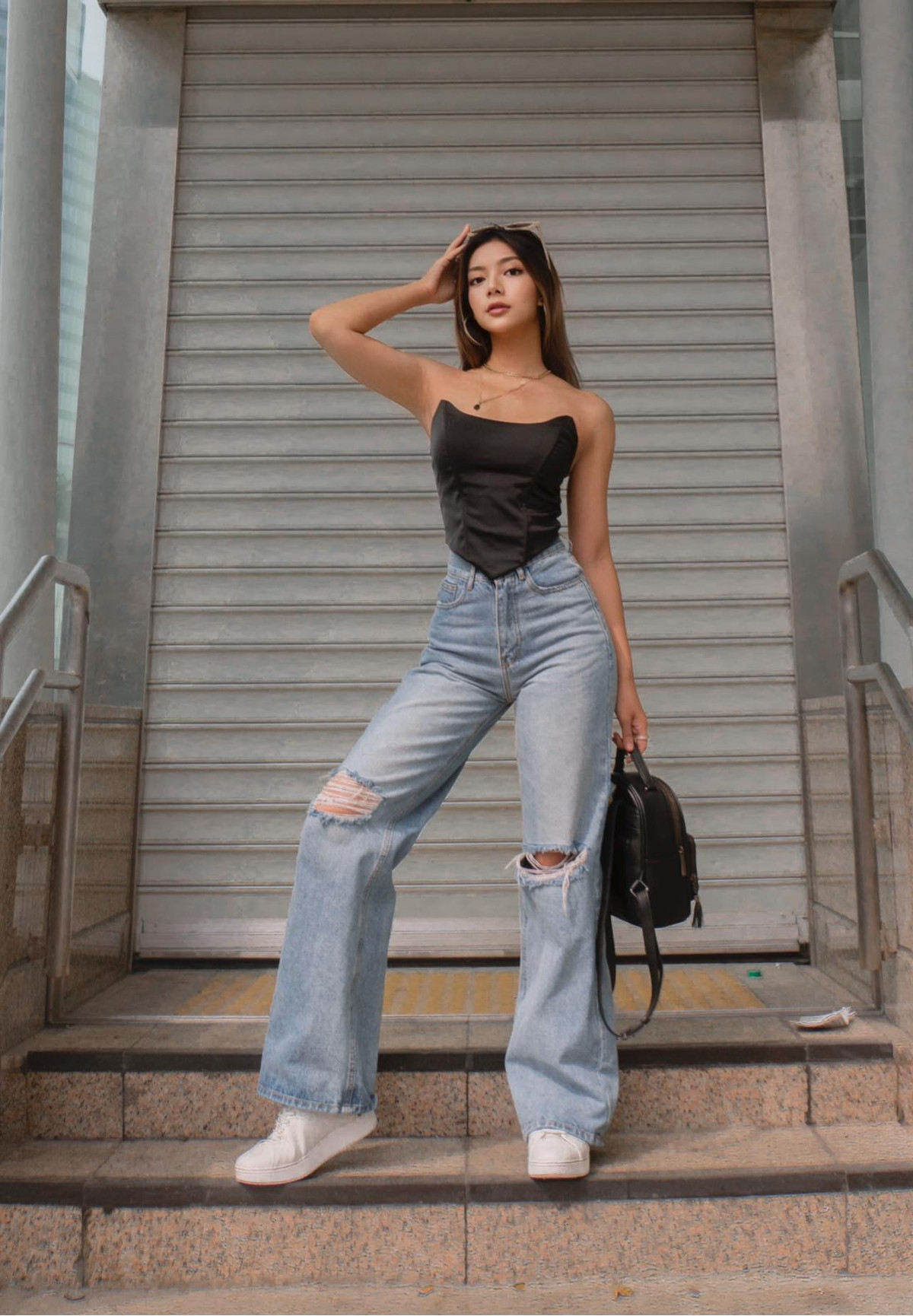 Năm 2018, con gái chưởng môn Vịnh xuân gây chú ý khi xuất hiện trong phim sitcom Ngôi sao khoai tây phiên bản Việt và vai phụ trong phim điện ảnh Ông ngoại tuổi 30.