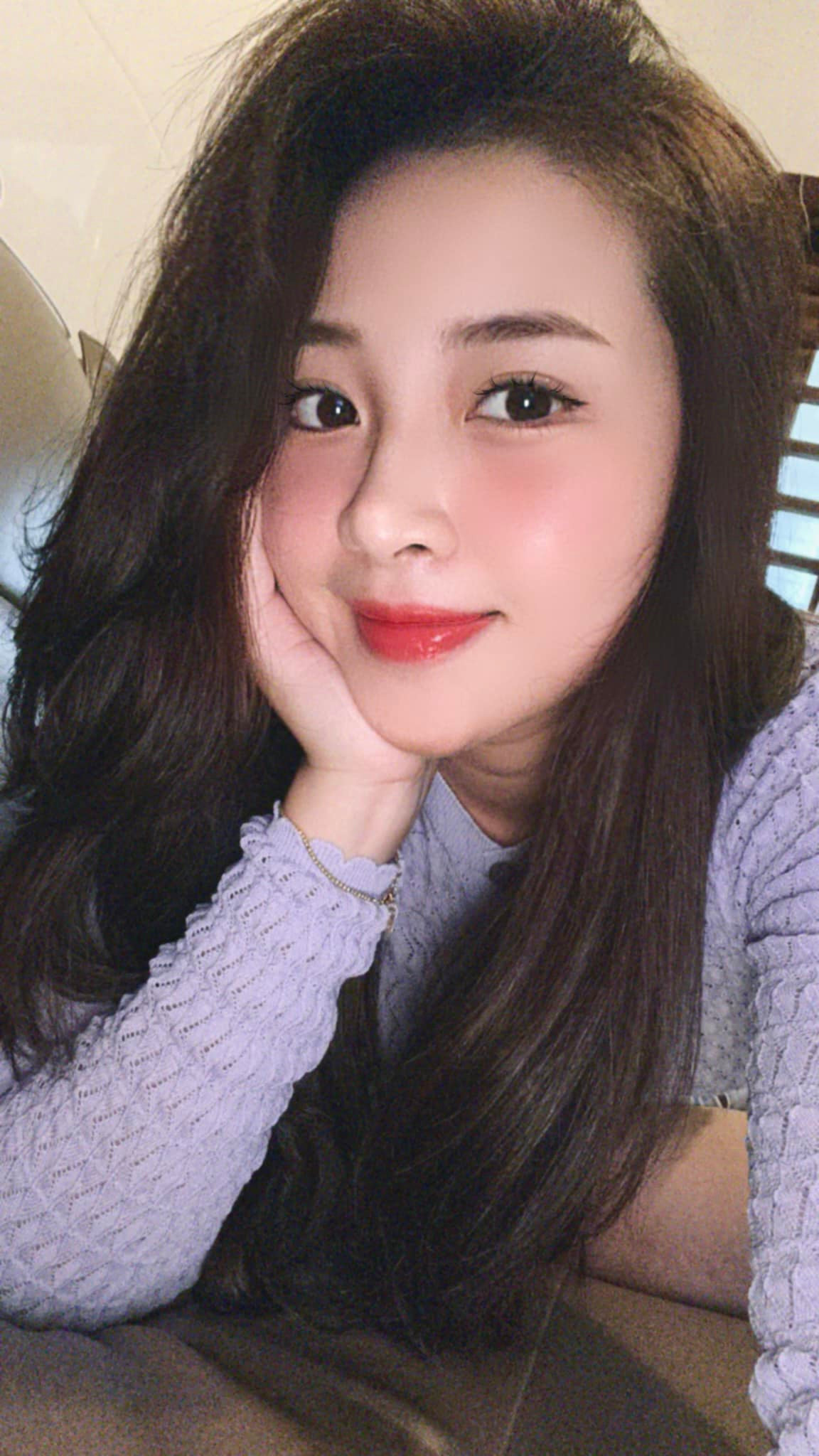 Đa số ý kiến cho rằng cô lấy lại dáng quá nhanh và không ít người vào xin bí quyết. Ảnh: FBNV